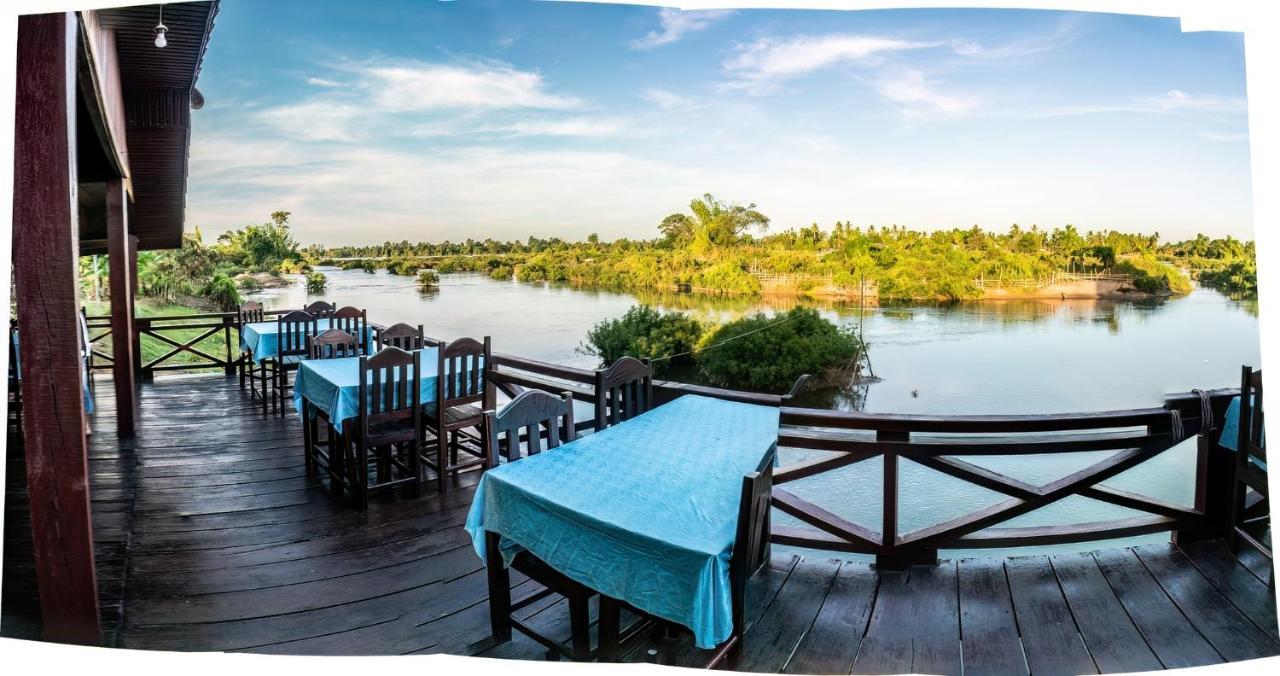 Chanhthida Guesthouse And The River Front Restaurant Ban Khon Bagian luar foto